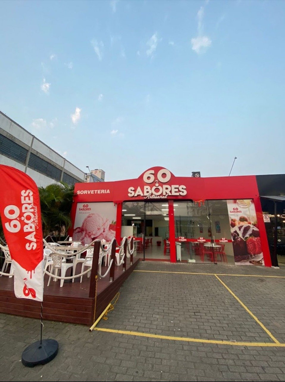 Unidade 60 Sabores — ambiente e fachada 2